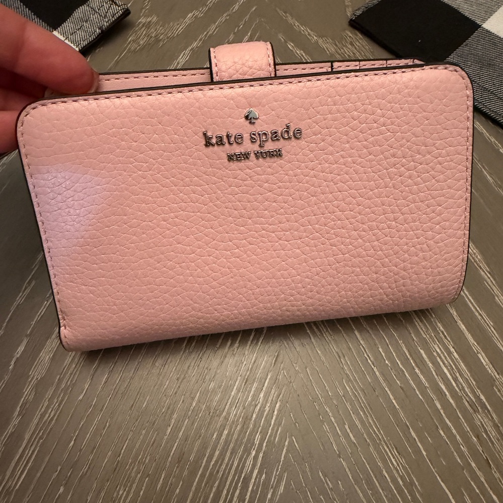 kate spade New York Pebbled Leather Snap Wallet in Light Pink